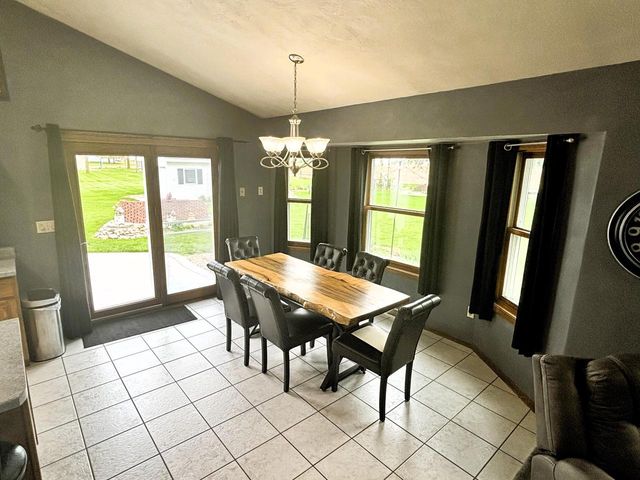 N3151 State Road 76, Hortonville, WI 54944