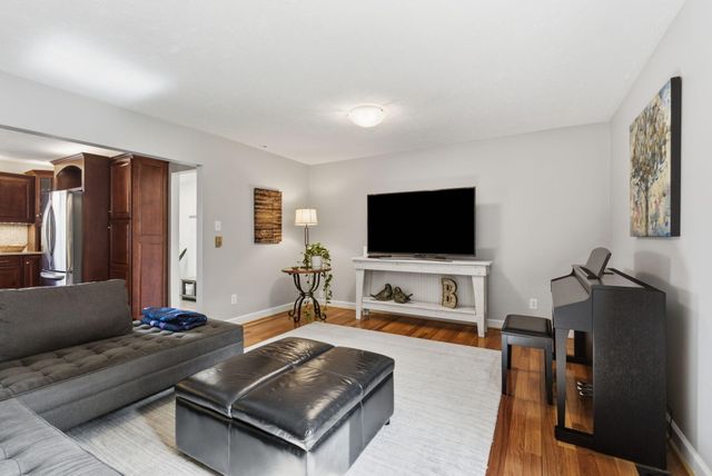 207 Augusta Drive, Georgetown, KY 40324