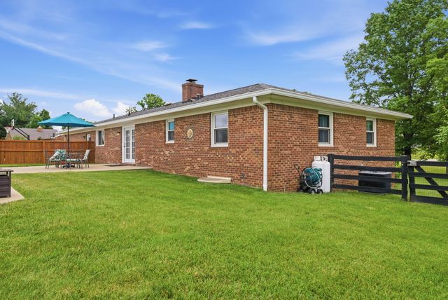 207 Augusta Drive, Georgetown, KY 40324