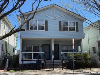 290 Bergen St 2, Newark City, NJ 07103