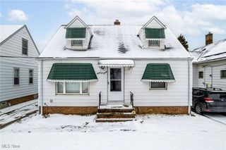 6220 Traymore Avenue, Brooklyn, OH 44144