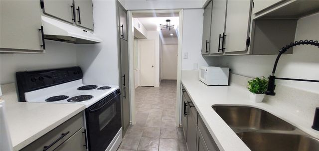 800 Post Oak Boulevard 10, Houston, TX 77056