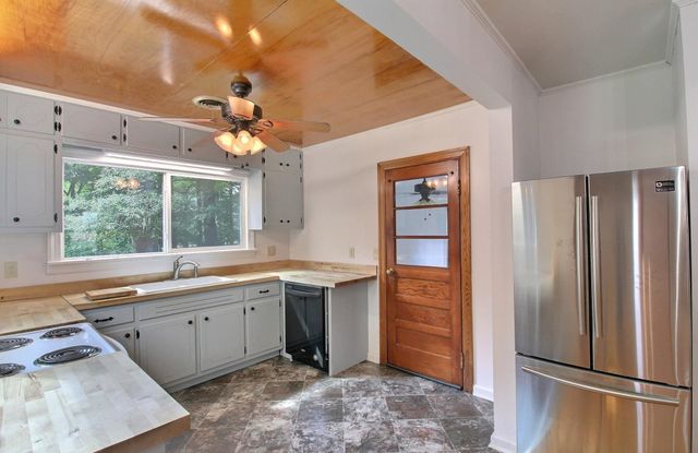 487 S CENTER ST, Collierville, TN 38017