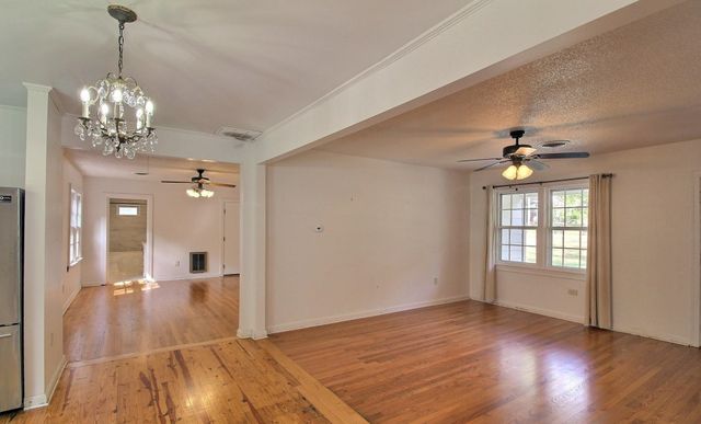 487 S CENTER ST, Collierville, TN 38017