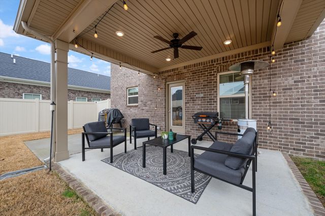 275 Thorpe Dr, Spring Hill, TN 37174