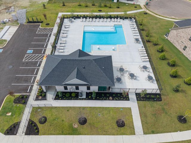 275 Thorpe Dr, Spring Hill, TN 37174