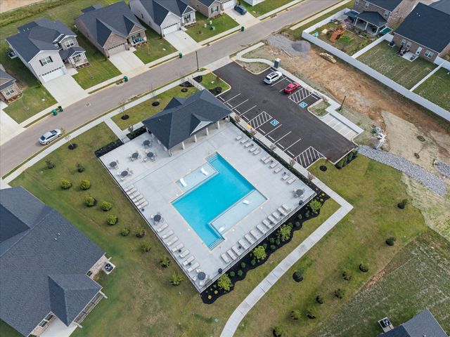 275 Thorpe Dr, Spring Hill, TN 37174