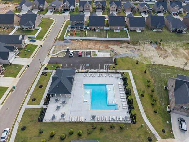 275 Thorpe Dr, Spring Hill, TN 37174