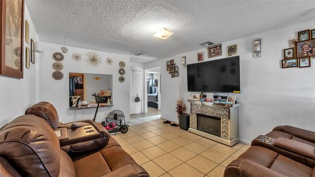 880 CHARMIL AVENUE, Lake Alfred, FL 33850