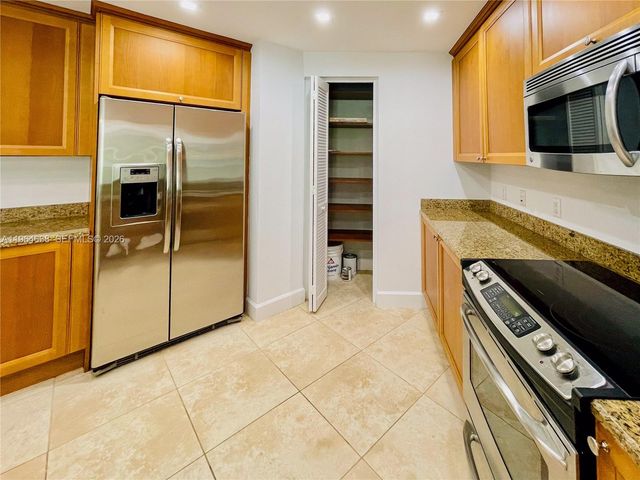 55 Merrick Way 715, Coral Gables, FL 33134