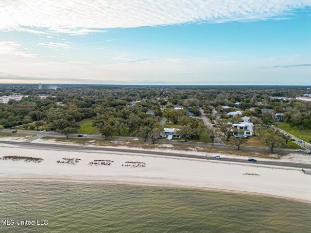 103 E Azalea Drive, Long Beach, MS 39560