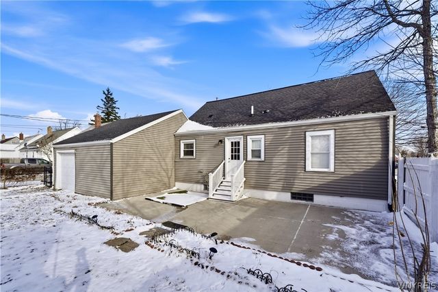 81 Huth Road, Cheektowaga, NY 14225