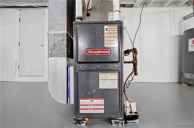 81 Huth Road, Cheektowaga, NY 14225