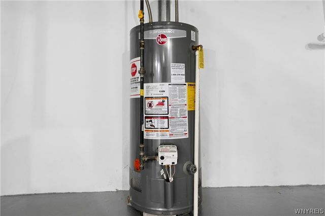 81 Huth Road, Cheektowaga, NY 14225