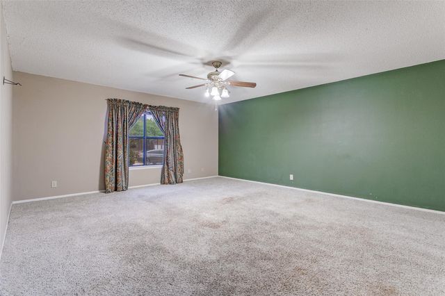 4223 Lakebend West DR, San Antonio, TX 78244