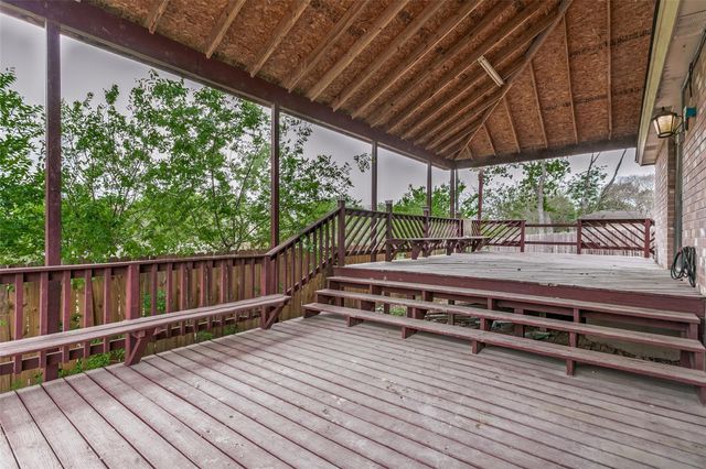 4223 Lakebend West DR, San Antonio, TX 78244