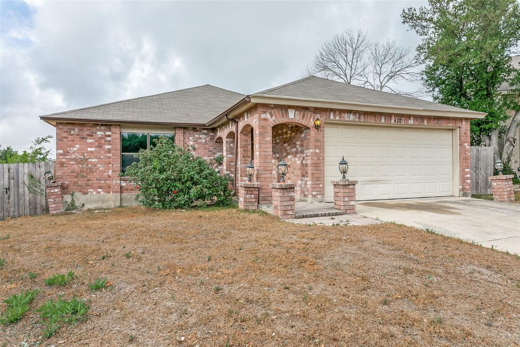 4223 Lakebend West DR, San Antonio, TX 78244