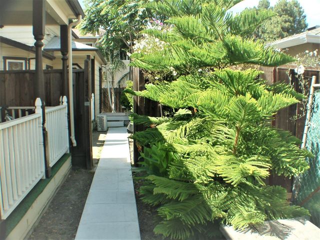 430-434 Franklin Street, Mountain View, CA 94041