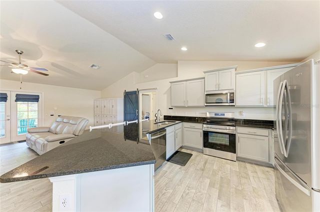 185 SAN CRISTOBAL AVENUE, Punta Gorda, FL 33983