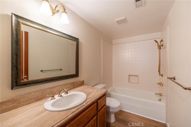 26 Sausalito Circle E, Manhattan Beach, CA 90266