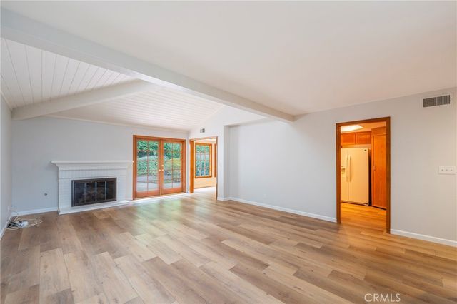 26 Sausalito Circle E, Manhattan Beach, CA 90266