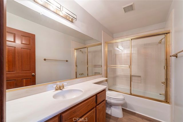 26 Sausalito Circle E, Manhattan Beach, CA 90266