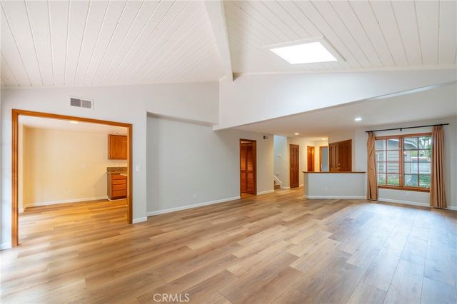 26 Sausalito Circle E, Manhattan Beach, CA 90266