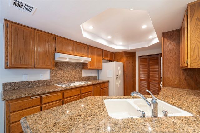 26 Sausalito Circle E, Manhattan Beach, CA 90266