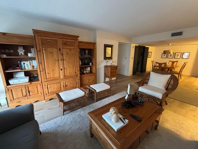 5100 N Ocean Blvd Apt 608, Lauderdale By The Sea, FL 33308