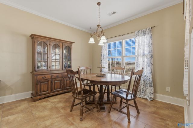 1007 Worton Grange, Decatur, AL 35603