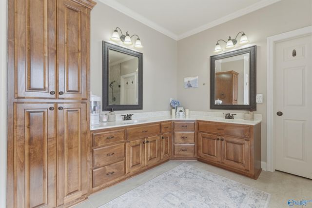 1007 Worton Grange, Decatur, AL 35603