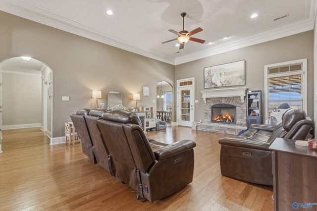 1007 Worton Grange, Decatur, AL 35603