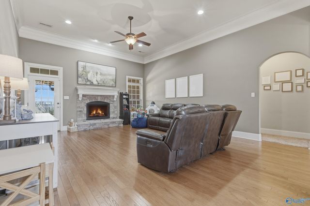 1007 Worton Grange, Decatur, AL 35603