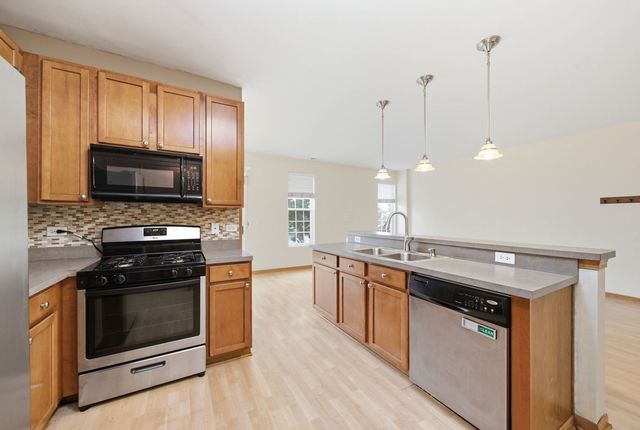 5009 Corning Court 5009, Plainfield, IL 60586