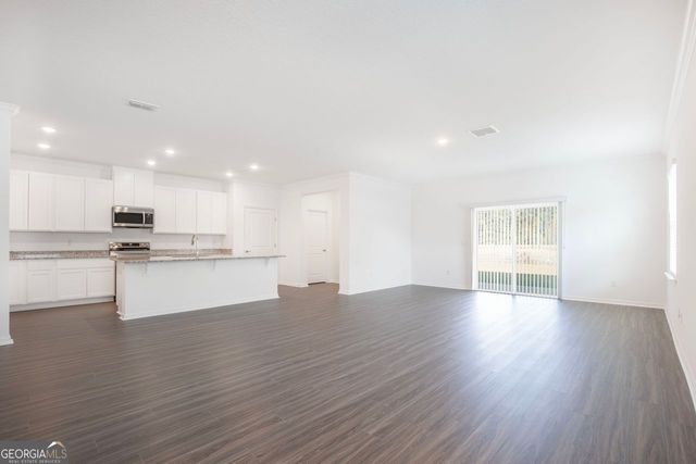 132 Brookshire Green Court, Kingsland, GA 31548