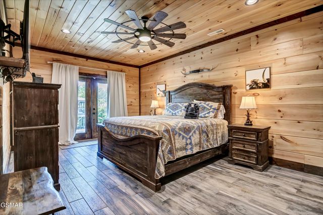 809 Wattle Blossom Way, Gatlinburg, TN 37738