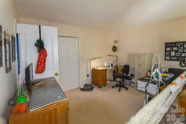 548 Thunder Road, Brevard, NC 28712
