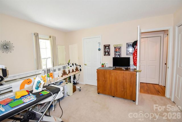 548 Thunder Road, Brevard, NC 28712