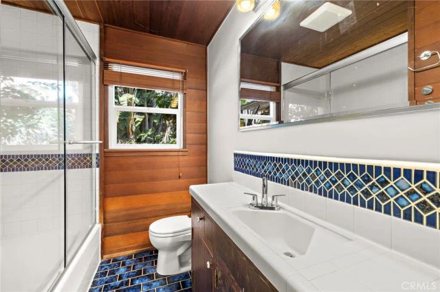 1334 Dunning Drive, Laguna Beach, CA 92651