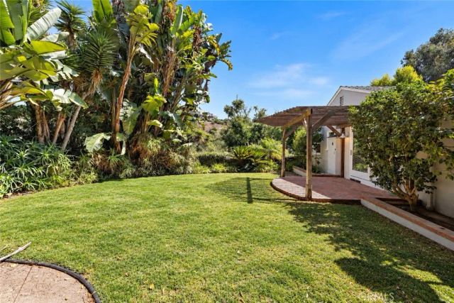 1334 Dunning Drive, Laguna Beach, CA 92651