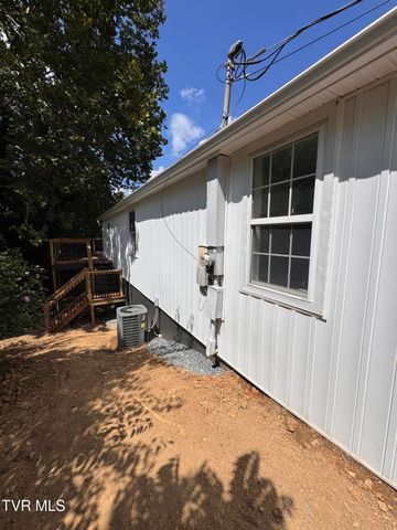 2221 Bay Street, Bristol, TN 37620
