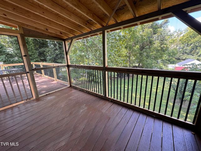 2221 Bay Street, Bristol, TN 37620