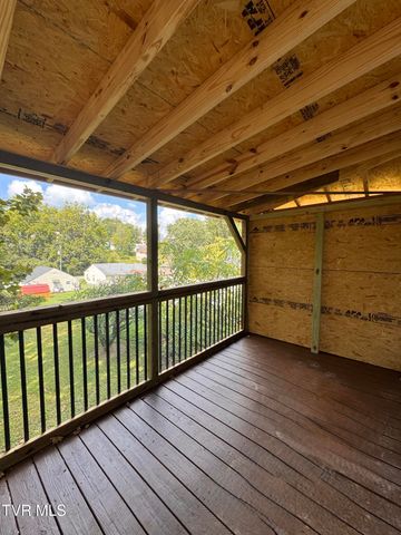 2221 Bay Street, Bristol, TN 37620