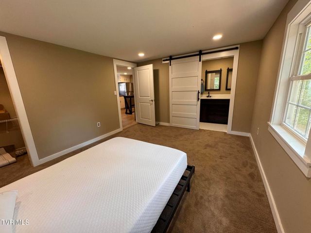 2221 Bay Street, Bristol, TN 37620