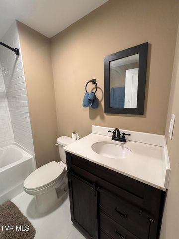 2221 Bay Street, Bristol, TN 37620