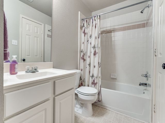 202 Sweetgum Drive, Murphy, TX 75094