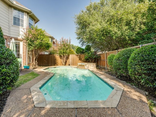 202 Sweetgum Drive, Murphy, TX 75094