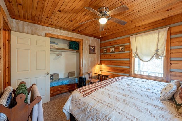 2 HOMES Alpine Shores Lane 20 & 24, Topton, NC 28781