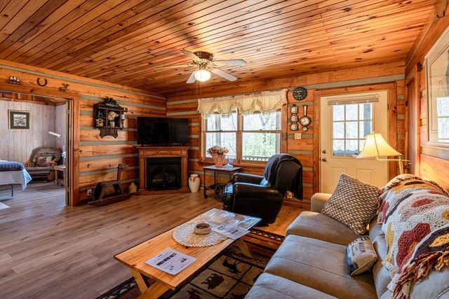 2 HOMES Alpine Shores Lane 20 & 24, Topton, NC 28781