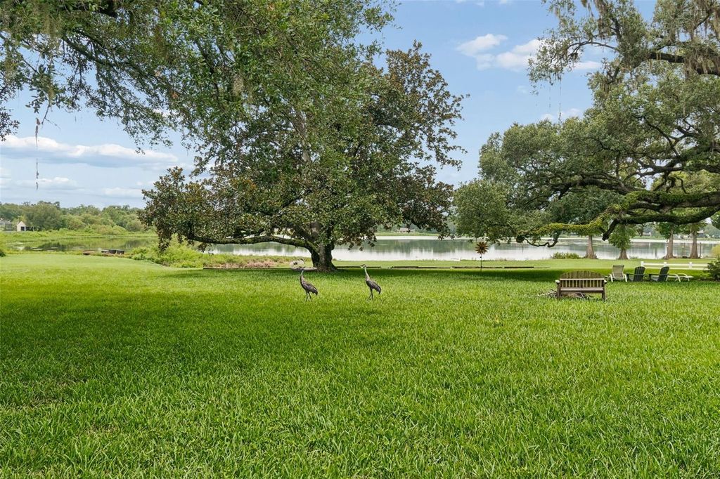 Image 1 of property listing at 1904 CAPRI ROAD, Valrico, FL 33594